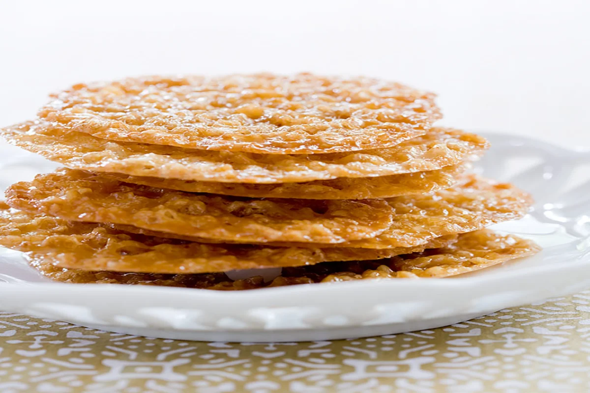 Delicious Oatmeal Lace Cookies