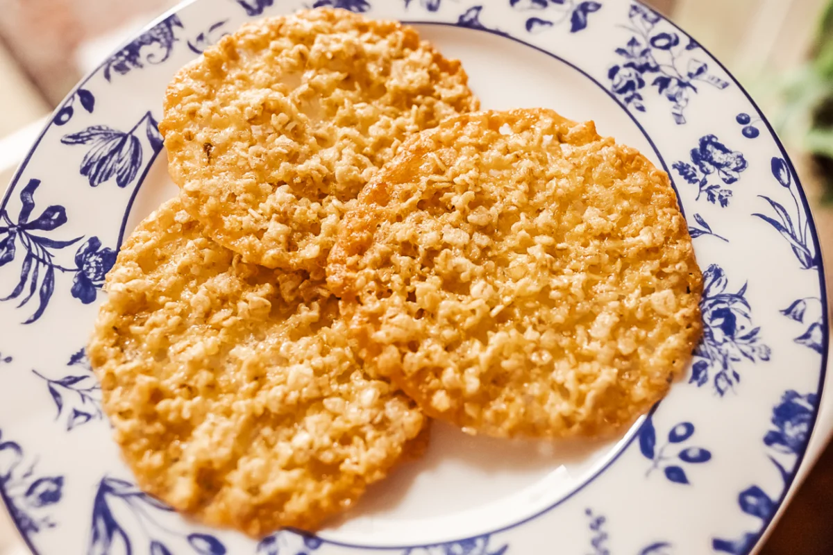 Oatmeal Lace Cookies