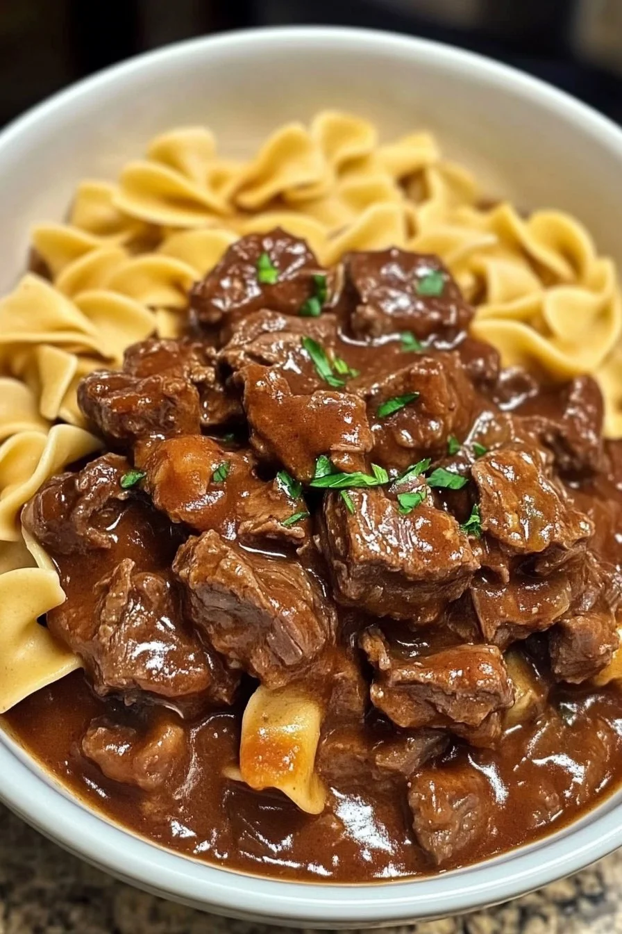 Crockpot Beef Tips & Noodles