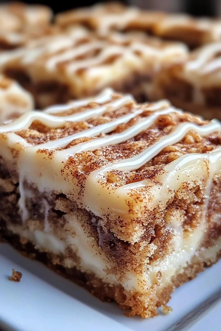 Cinnamon Roll Bliss Bars